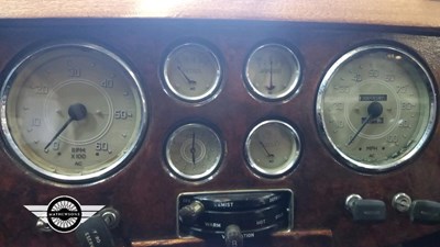 Lot 652 - 1957 DAIMLER CONQUEST/CENTURY