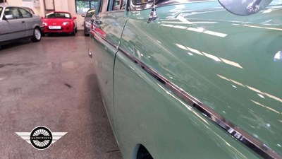 Lot 686 - 1960 MG MAGNETTE MK III