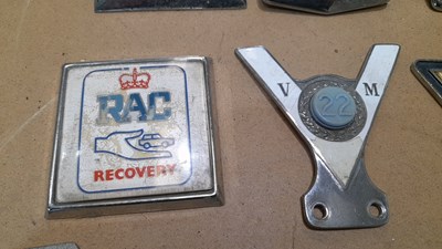 Lot 245 - ASSORTMENT OF CAR BADGES