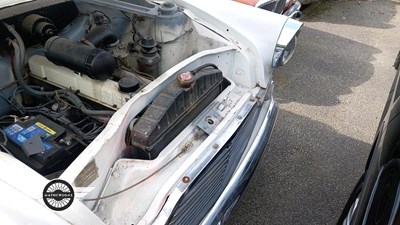 Lot 328 - 1958 FORD ZEPHYR