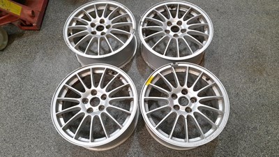 Lot 127 - 4X JAGUAR 17" ALLOY WHEELS