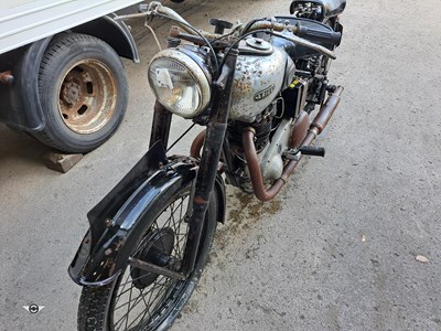 Lot 852 - ARIEL MOTORCYCLE