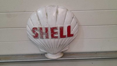 Lot 621 - SHELL DISPLAY SIGN