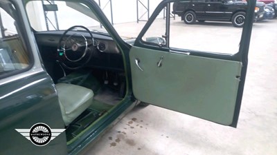 Lot 800 - 1966 HILLMAN HUSKY