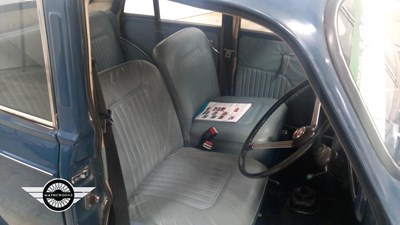 Lot 85 - 1969 MORRIS MINOR 1000