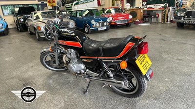 Lot 4 - 1981 HONDA CB250NB