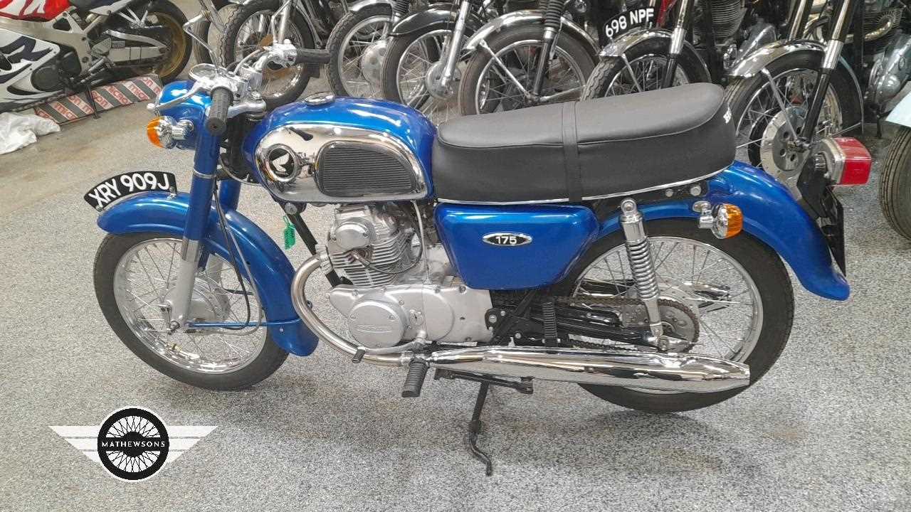 Lot 53 - 1971 HONDA CD175