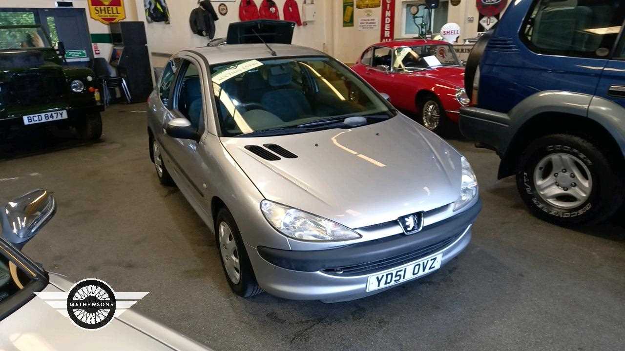 Lot 54 - 2001 PEUGEOT 206 LX AUTO