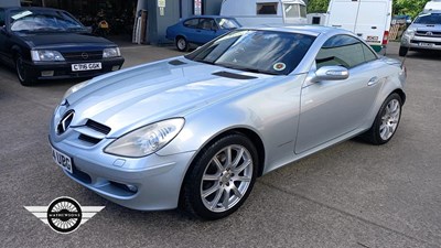 Lot 66 - 2004 MERCEDES SLK 200 KOMPRESSOR AUTO