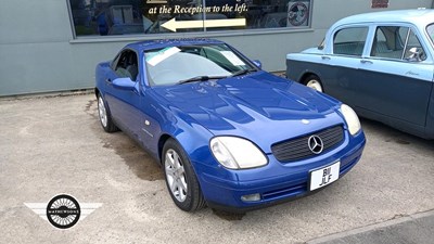 Lot 267 - 1999 MERCEDES SLK 230 KOMPRESSOR