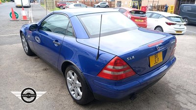 Lot 267 - 1999 MERCEDES SLK 230 KOMPRESSOR