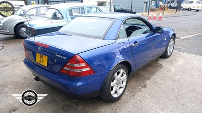 Lot 267 - 1999 MERCEDES SLK 230 KOMPRESSOR