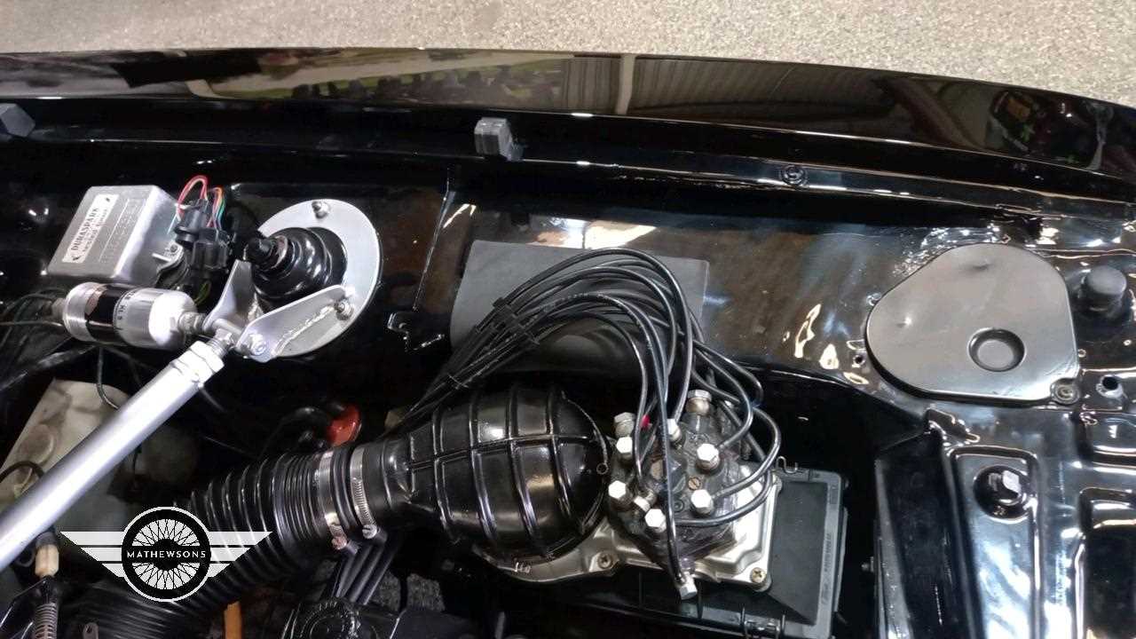 Ford Capri Injection System Lot 124 - 1985 FORD CAPRI INJECTION