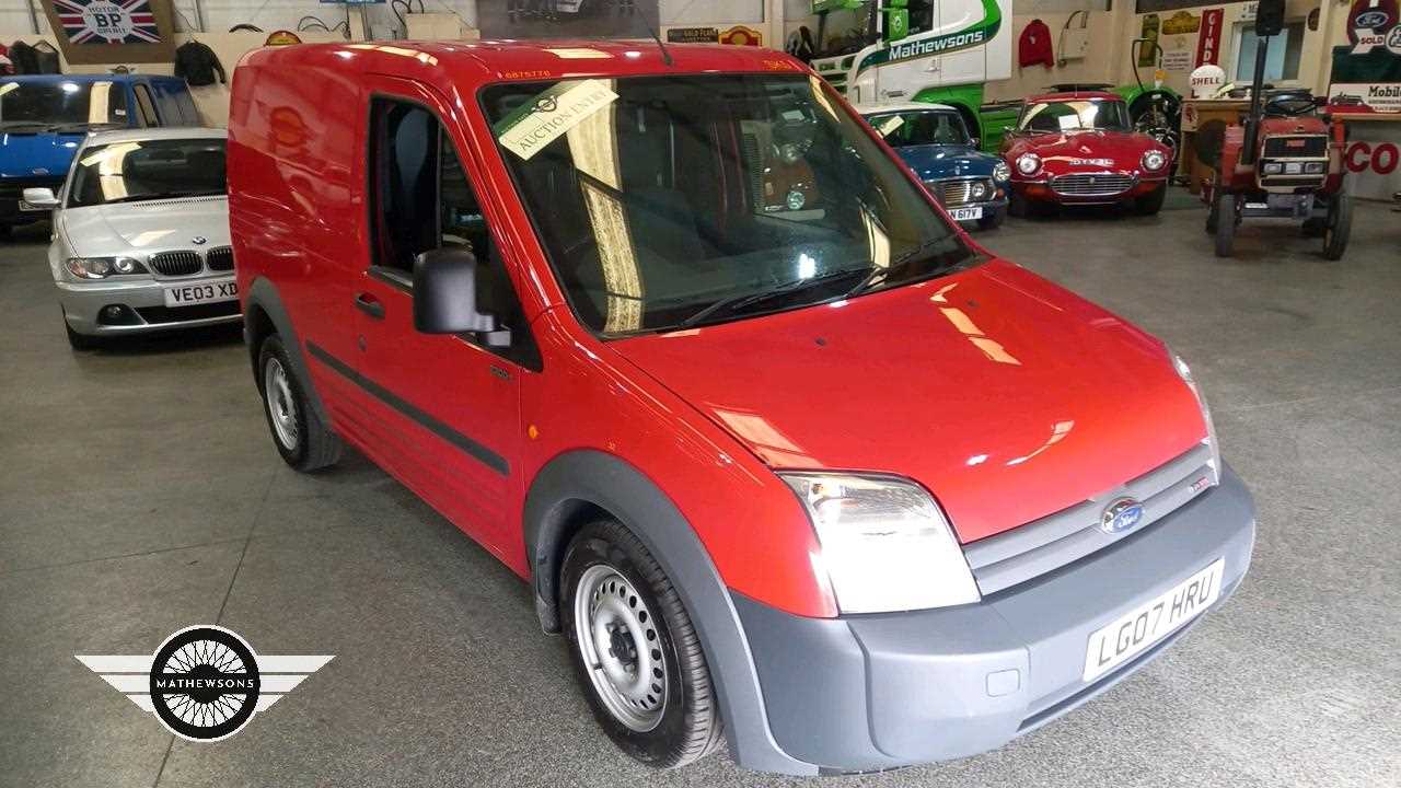 Lot 128 - 2007 FORD TRANSIT CONN T200 L75