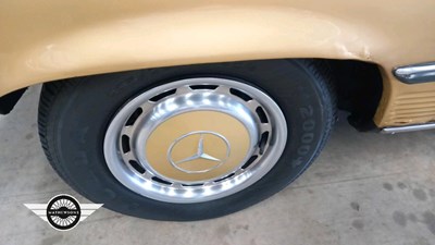 Lot 130 - 1978 MERCEDES 350 SL AUTO