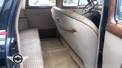 Lot 21 - 1948 CHEVROLET GMC FLEETMASTER