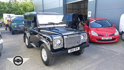 Lot 718 - 2014 LAND ROVER DEFENDER 90 XS HARD TOP T