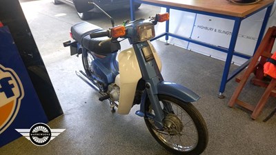 Lot 148 - 1988 HONDA C90