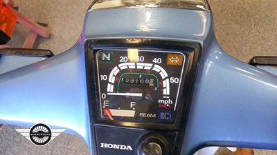 Lot 148 - 1988 HONDA C90