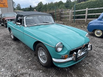 Lot 339 - 1972 MG B