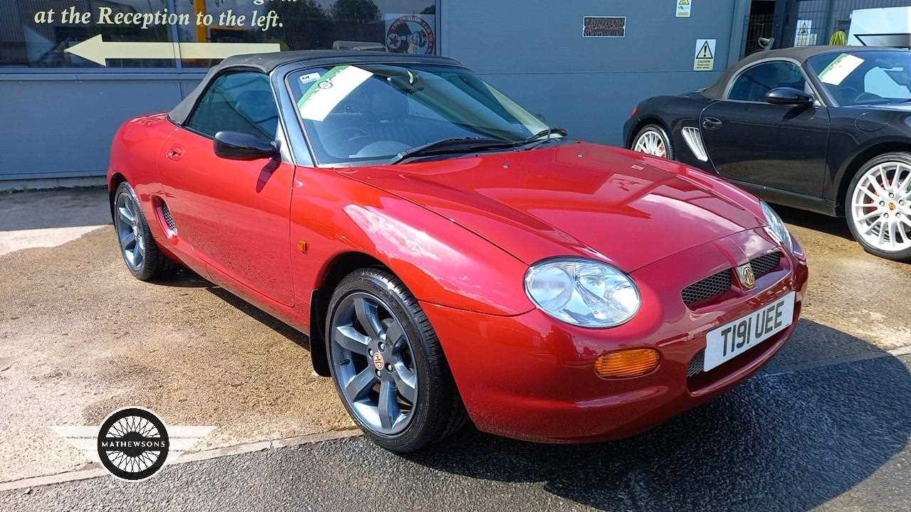 Lot 172 - 1998 MG MGF