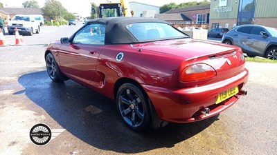 Lot 172 - 1998 MG MGF