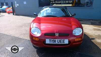 Lot 172 - 1998 MG MGF