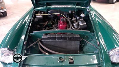 Lot 15 - 1966 MG B