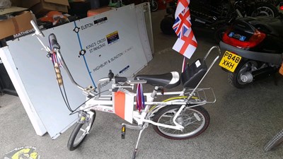 Lot 2 - MK3 RALEIGH CHOPPER , WHITE, ENGLAND 2006  SF40416610