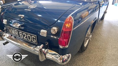 Lot 39 - 1968 MG MIDGET