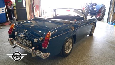 Lot 39 - 1968 MG MIDGET