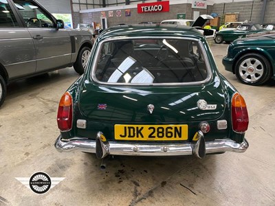 Lot 184 - 1974 MG B GT