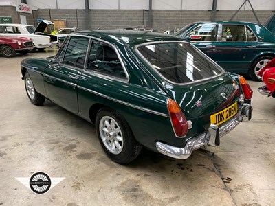 Lot 184 - 1974 MG B GT