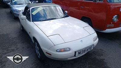 Lot 198 - 1995 MAZDA MX-5