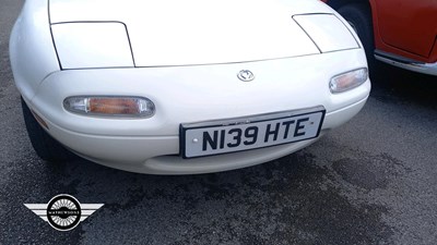 Lot 198 - 1995 MAZDA MX-5