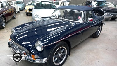 Lot 210 - 1972 MG B