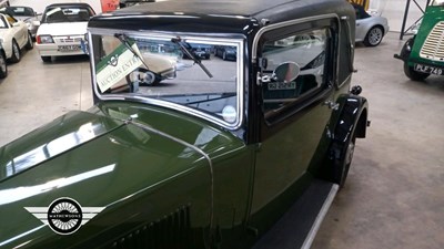 Lot 222 - 1933 MORRIS 10/4