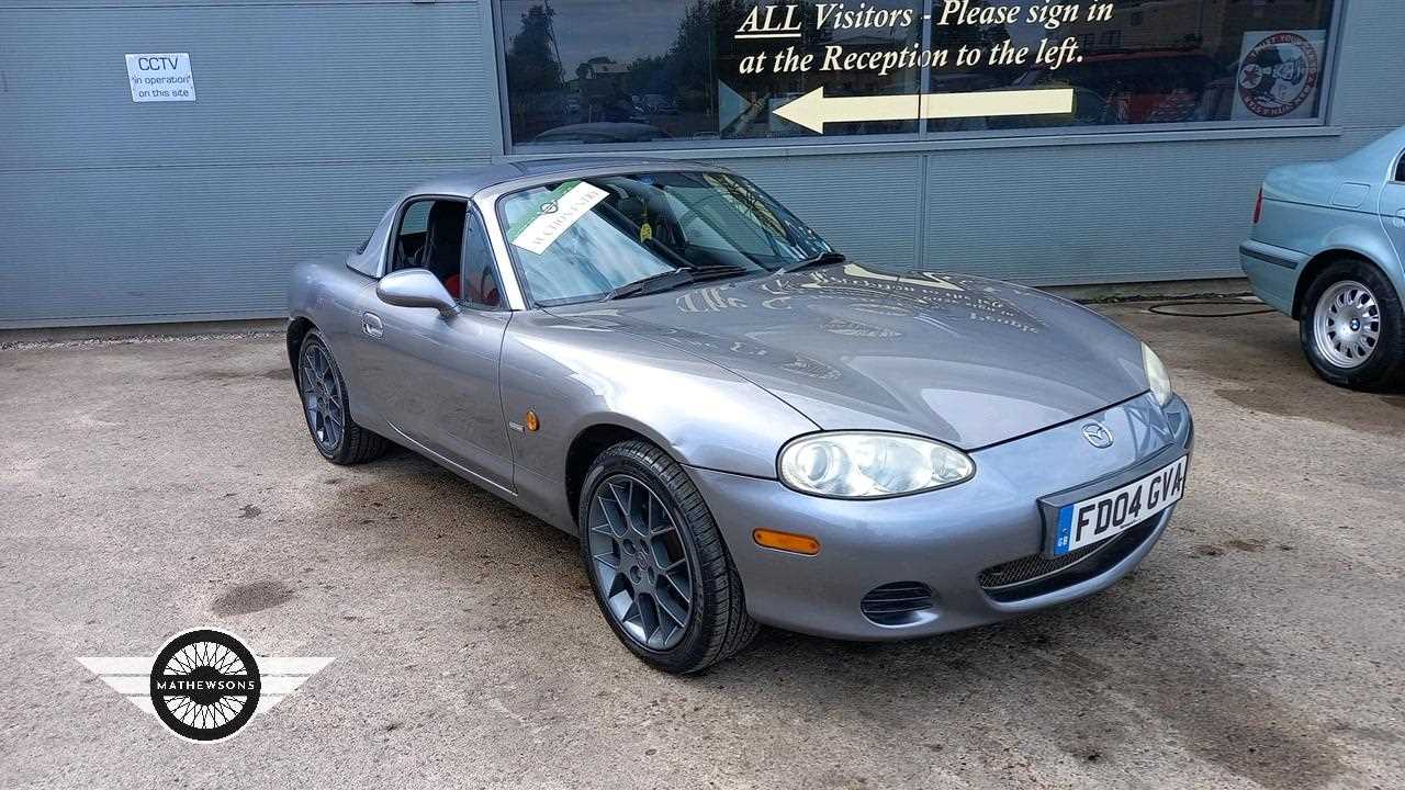 Lot 226 - 2004 MAZDA MX5 EUPHONIC