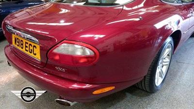 Lot 284 - 2000 JAGUAR XK8 COUPE AUTO