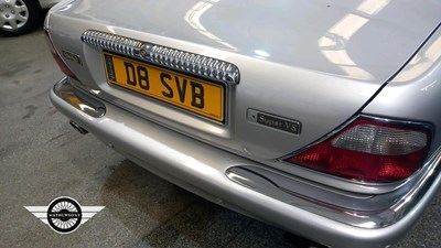 Lot 310 - 2000 DAIMLER SUPER V8 AUTO