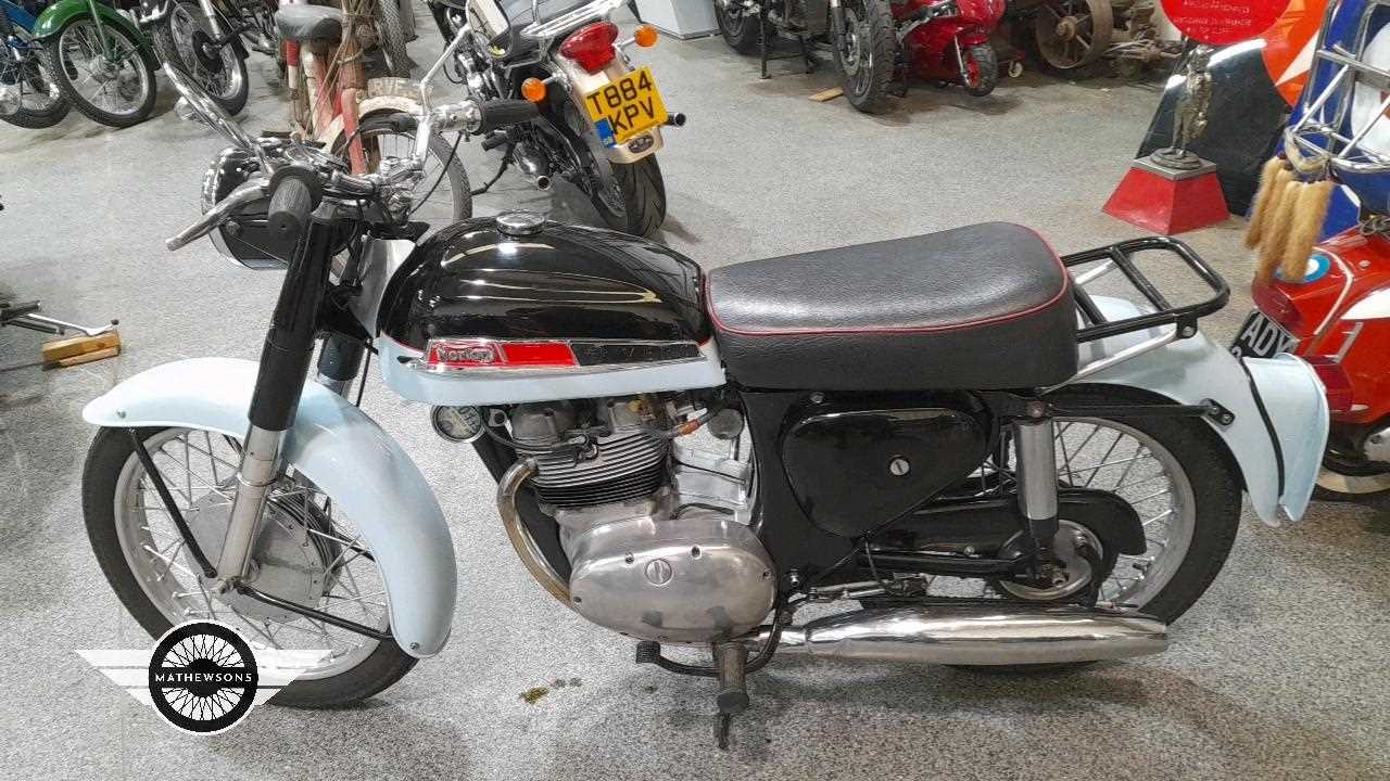 Lot 323 - 1961 NORTON 350 NAVIGATOR