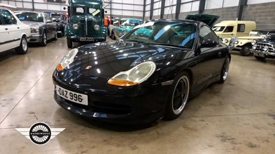 Lot 670 - 1998 PORSCHE 911 CARRERA