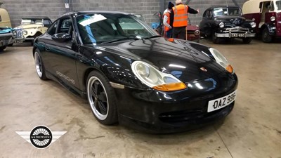 Lot 208 - 1998 PORSCHE 911 CARRERA