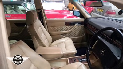 Lot 364 - 1989 MERCEDES 500 SEL AUTO