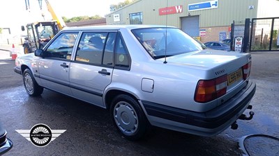 Lot 366 - 1993 VOLVO 940 S TURBO AUTO