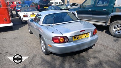 Lot 374 - 2000 MAZDA MX-5