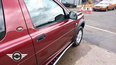 Lot 394 - 2002 LAND ROVER FREELANDER