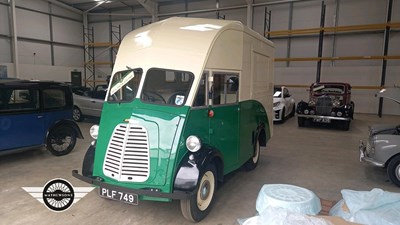 Lot 430 - 1954 MORRIS J TYPE