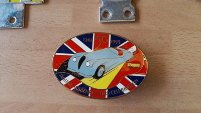 Lot 643 - SELECTION OF CAR BADGES