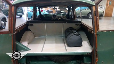 Lot 434 - 1963 MORRIS MINOR TRAVELLER